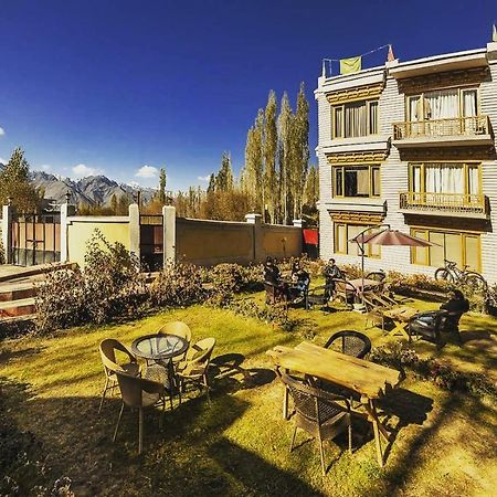 Yarab Tso Hotel Leh Buitenkant foto