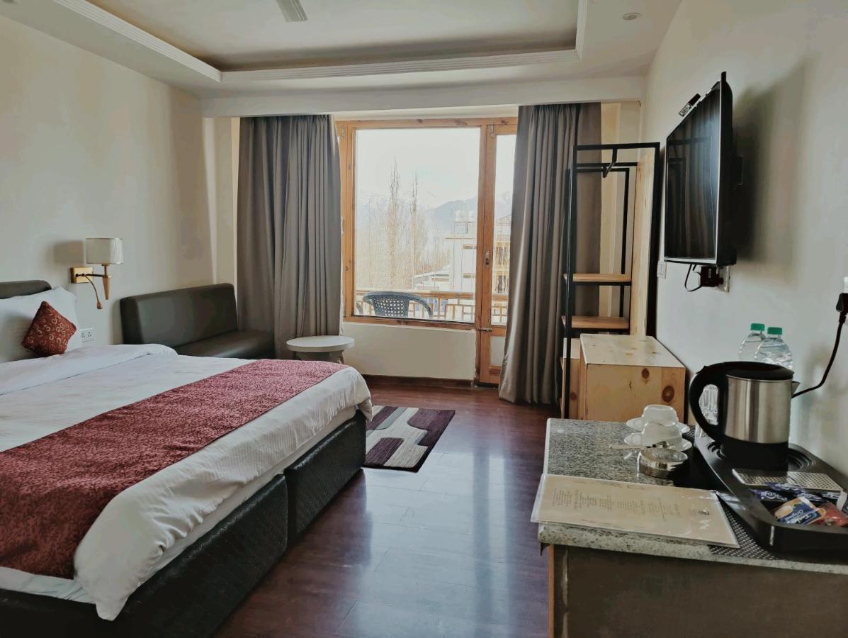 Yarab Tso Hotel Leh Buitenkant foto